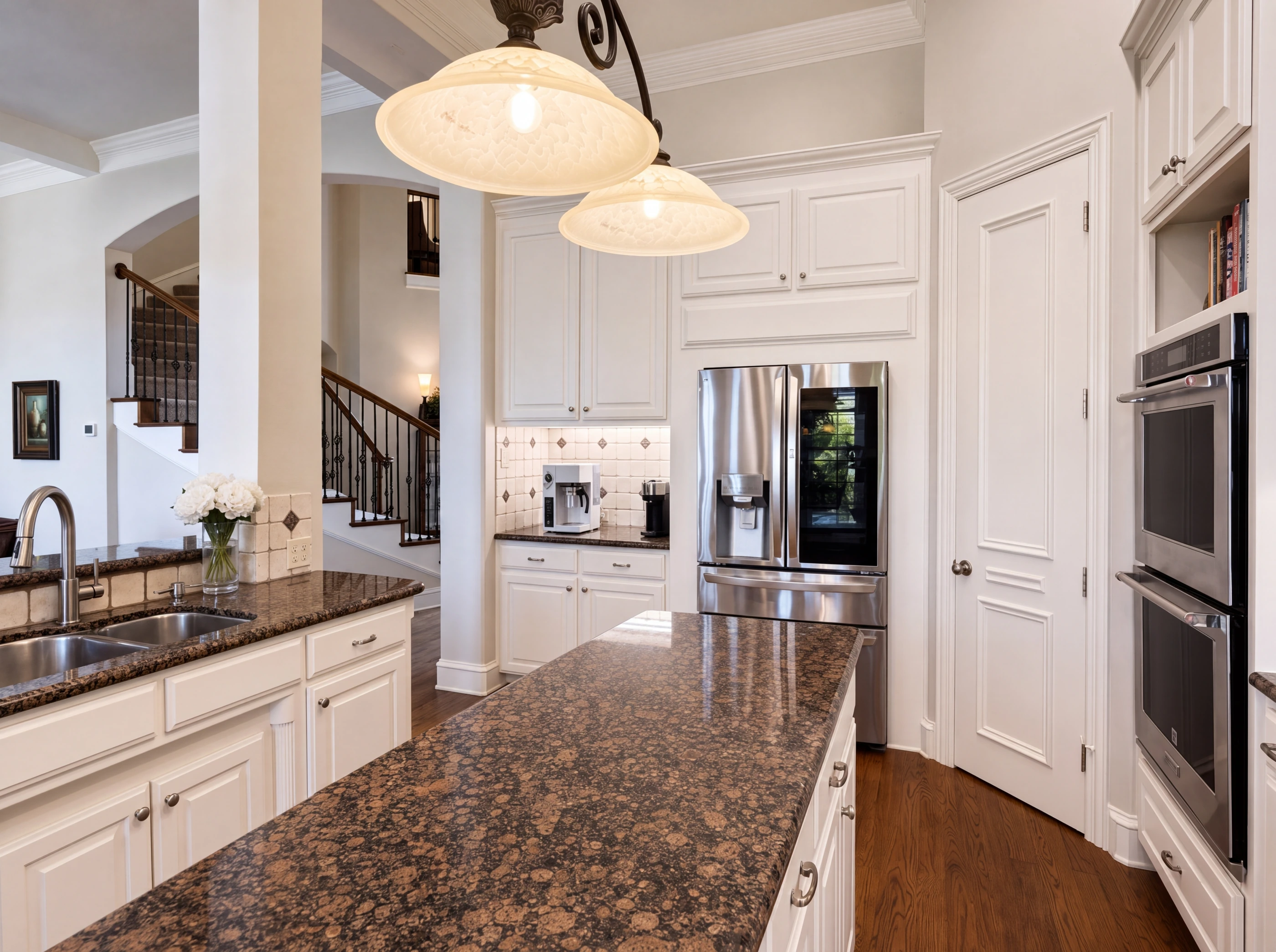 Built-in refrigerator and double wall ovens