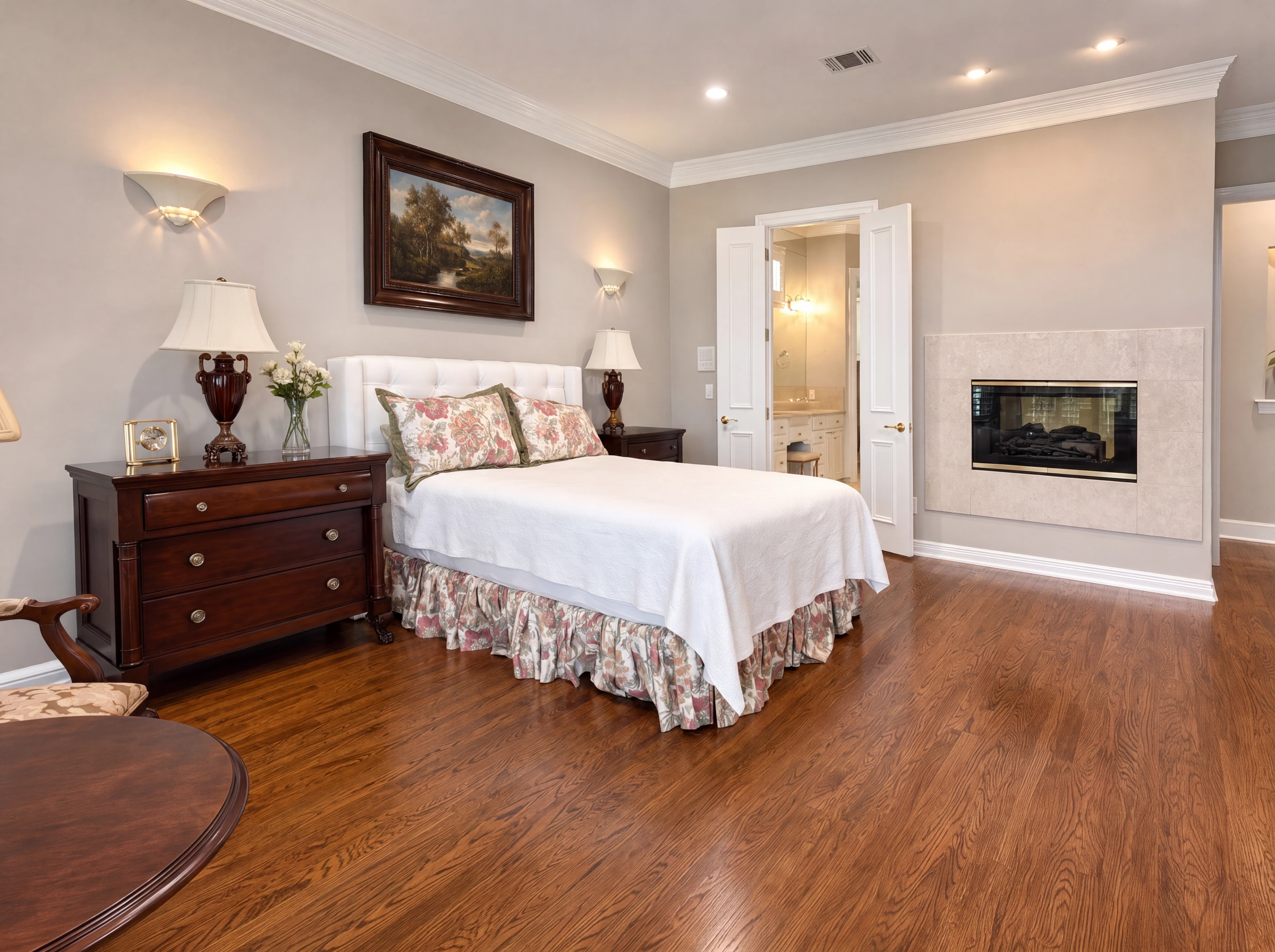 Primary bedroom, alternate angle